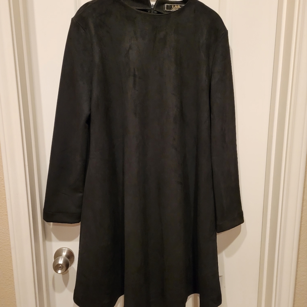Lucky & Blessed dress with pockets (medium)